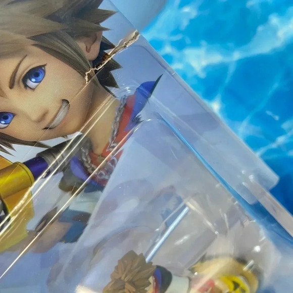 Kingdom Hearts - Super Smash Bros. - Sora Amiibo - BNIB - Picture 6 of 6